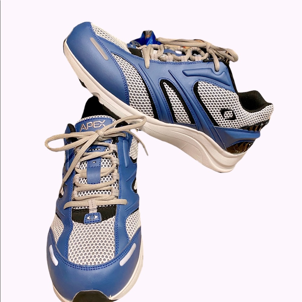 Apex Run/Walking Shoes